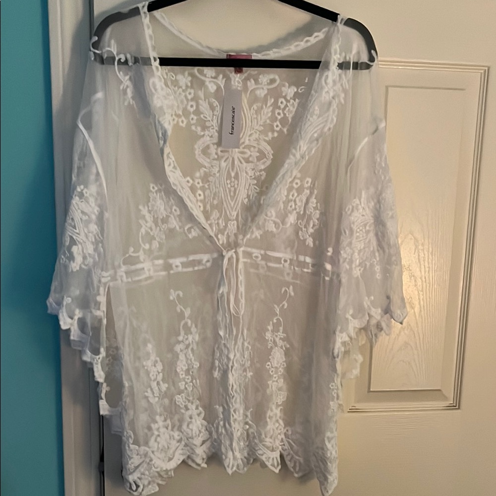 NWT size L/XL white lace beach cover up